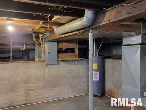 Other - 617 N 14th St, Herrin, IL 62948 photo 10 of 12