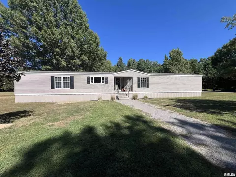 9549 Johns Ln, Marion, IL 62959