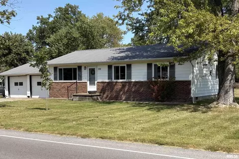 100 N 35th St, Herrin, IL 62948