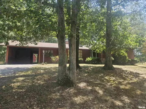 13142 Highway 37 Hwy, Benton, IL 62812