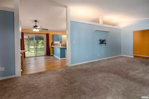 4799 Il-37, Marion, IL 62959 photo 8