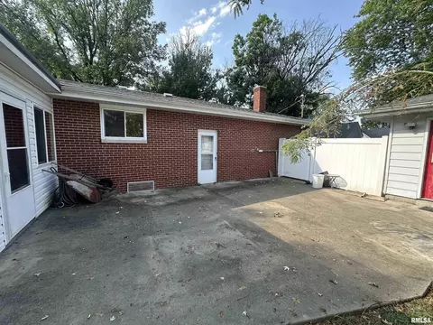 341 Mcfall St, Benton, IL 62812 photo 36