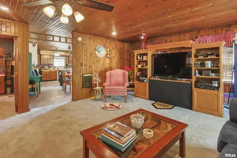 11939 Cochran Rd, Marion, IL 62959 photo 4