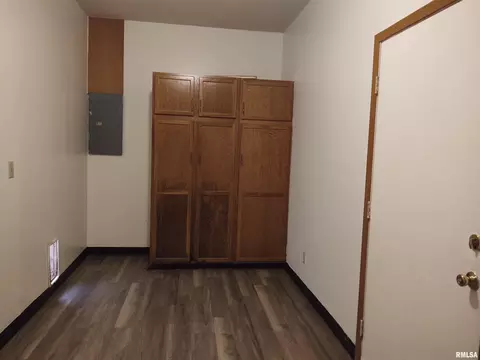 110 Stork St, Anna, IL 62906 photo 26