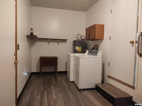 110 Stork St, Anna, IL 62906 photo 25