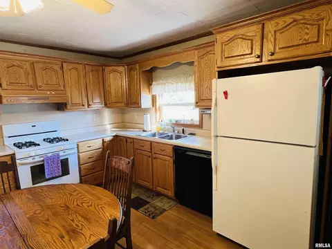 1810 S Highway 142 Hwy, Eldorado, IL 62930 photo 29