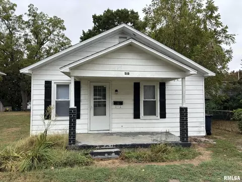 515 N Marion St, Salem, IL 62881