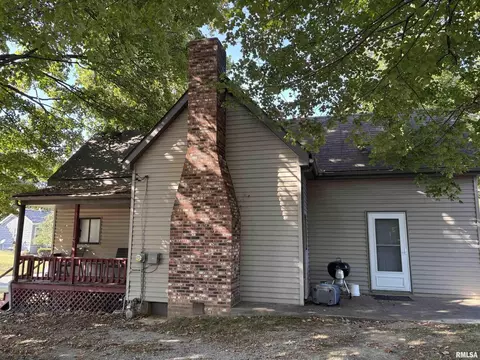 119 Warren St, Anna, IL 62906 photo 2