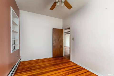 2120 Logan St, Murphysboro, IL 62966 photo 18
