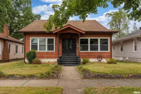 2120 Logan St, Murphysboro, IL 62966 photo 2