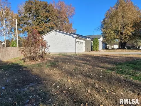 12152 E Meadows Dr, Mount Vernon, IL 62864 photo 54