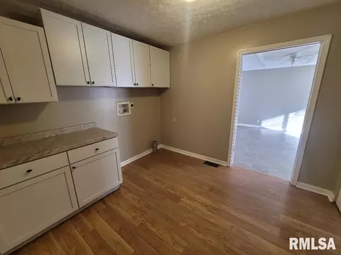 12152 E Meadows Dr, Mount Vernon, IL 62864 photo 47