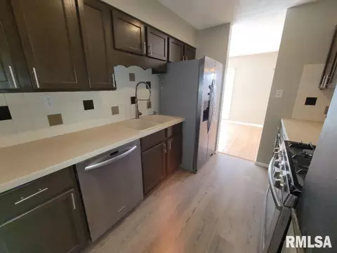 12152 E Meadows Dr, Mount Vernon, IL 62864 photo 24