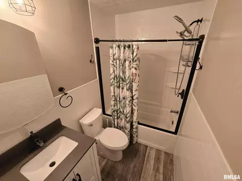 12152 E Meadows Dr, Mount Vernon, IL 62864 photo 42