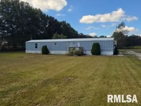 19499 N Iris Ln, Mount Vernon, IL 62864