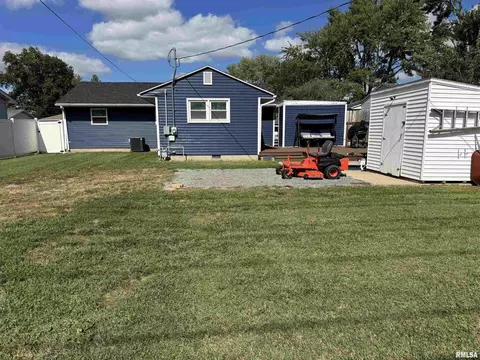 801 W 5th St, Flora, IL 62839 photo 40