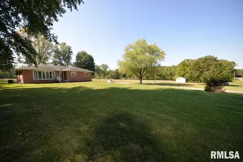 11455 E Richview Rd, Mount Vernon, IL 62864 photo 5
