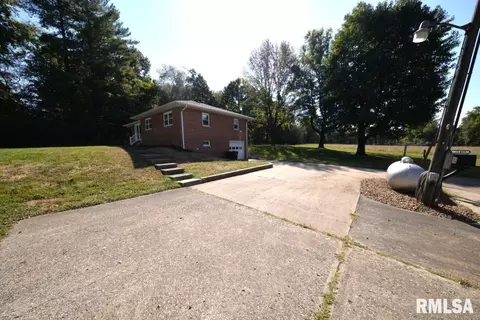 11455 E Richview Rd, Mount Vernon, IL 62864 photo 10