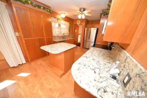 11455 E Richview Rd, Mount Vernon, IL 62864 photo 20