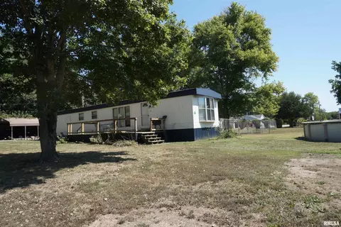 640 N Summers St, Du Quoin, IL 62832