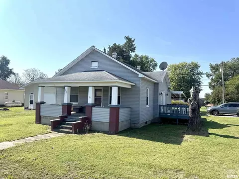 4745 N State Route 3 Hwy, Wolf Lake, IL 62998