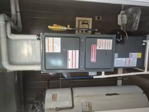 Other - 802 Dillard St, Eldorado, IL 62930 photo 8 of 10
