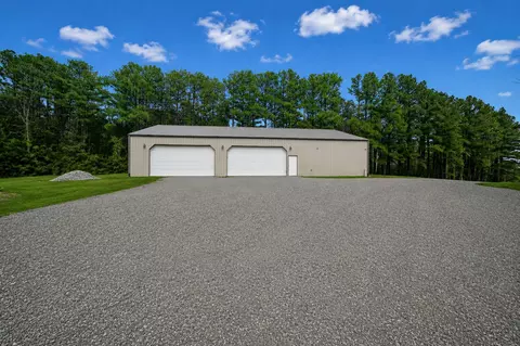 Exterior - 1115 Hilltop Ln, Simpson, IL 62985 photo 9 of 9