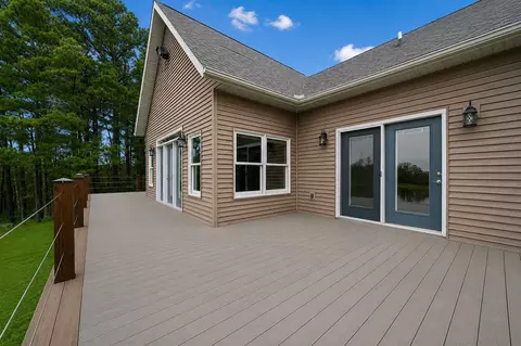 Exterior - 1115 Hilltop Ln, Simpson, IL 62985 photo 6 of 9