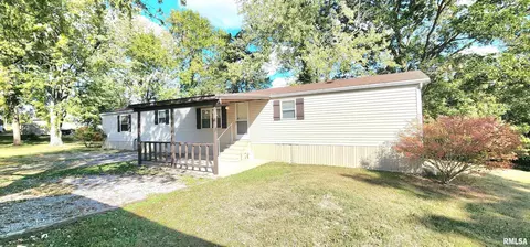 210 E Old Plank Rd, Chester, IL 62233 photo 3