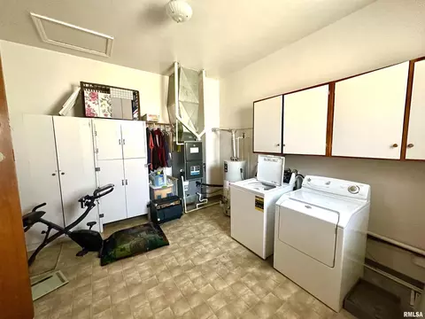 Other - 420 W 3rd St, Centralia, IL 62801 photo 1 of 1