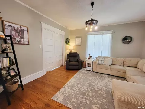 216 E 3rd St, Flora, IL 62839 photo 31