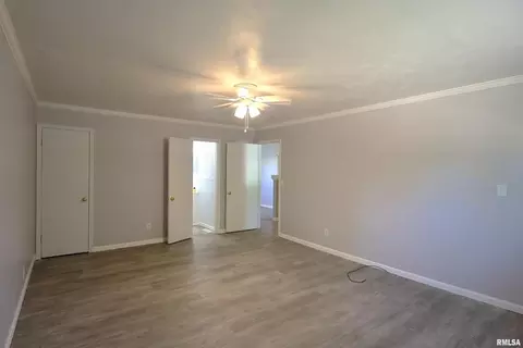 Bedroom - 11 Ridge Rd, Centralia, IL 62801 photo 1 of 5