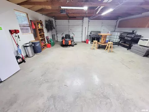 Other - 221 Hickory St, Flora, IL 62839 photo 3 of 26