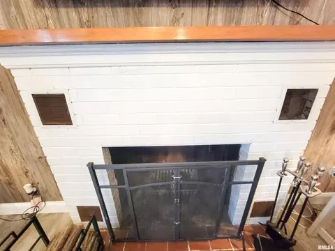 Other - 221 Hickory St, Flora, IL 62839 photo 11 of 26