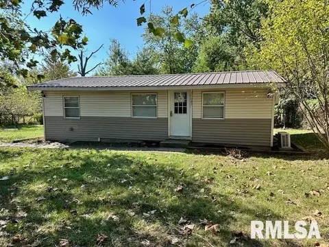 10647 Pasadena Rd, Carbondale, IL 62901
