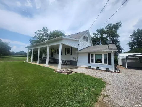 7655 Hardscrabble Rd, Du Quoin, IL 62832