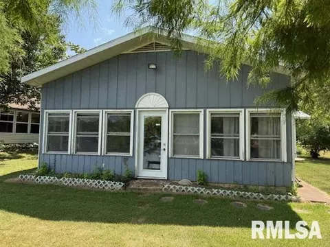 84 S New Thompson Lake Rd, Carbondale, IL 62901