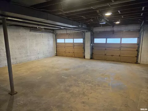 11799 E Webb Rd, Mount Vernon, IL 62864 photo 28