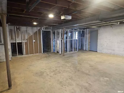 11799 E Webb Rd, Mount Vernon, IL 62864 photo 29