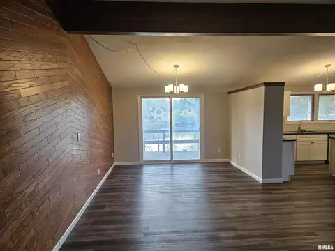 11799 E Webb Rd, Mount Vernon, IL 62864 photo 19