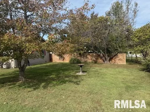 401 E Cross St, Herrin, IL 62948 photo 26