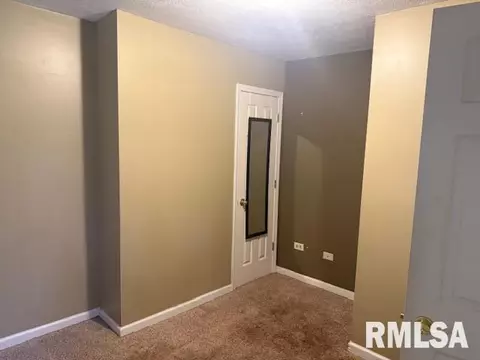 401 E Cross St, Herrin, IL 62948 photo 22