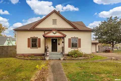 306 S Madison St, Marion, IL 62959