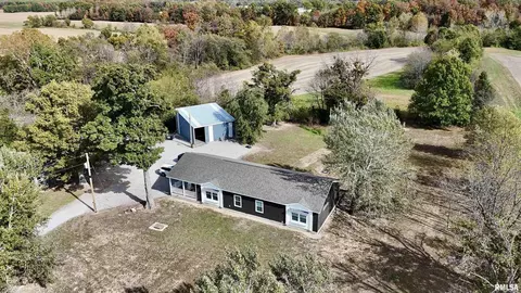 20458 N Boyd Ln, Dix, IL 62830 photo 3
