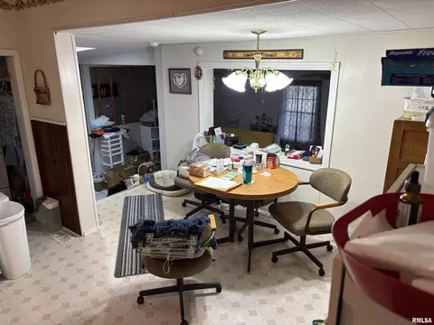 714 Cedar St, Centralia, IL 62801 photo 9