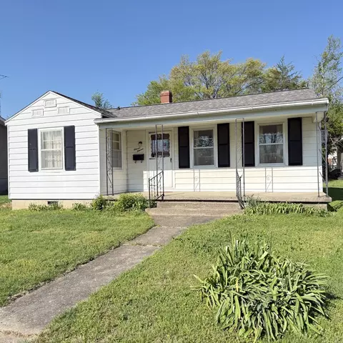 1111 Roosevelt St, Harrisburg, IL 62946