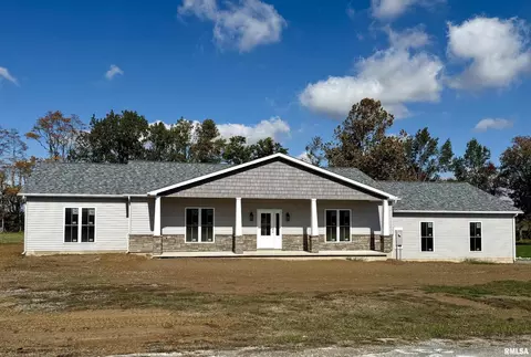 12570 Hudgens Rd, Marion, IL 62959