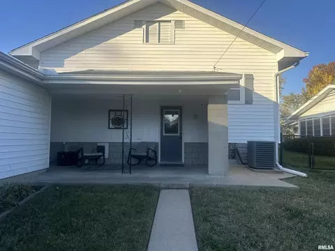 2125 Dewey St, Murphysboro, IL 62966 photo 35