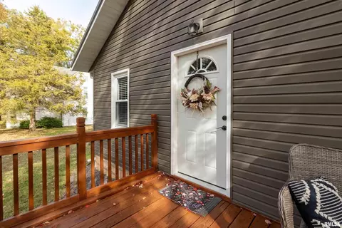 205 S 3rd St, Dahlgren, IL 62828 photo 6