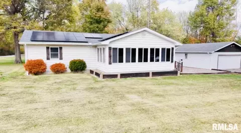 5381 Center St, Mulkeytown, IL 62865